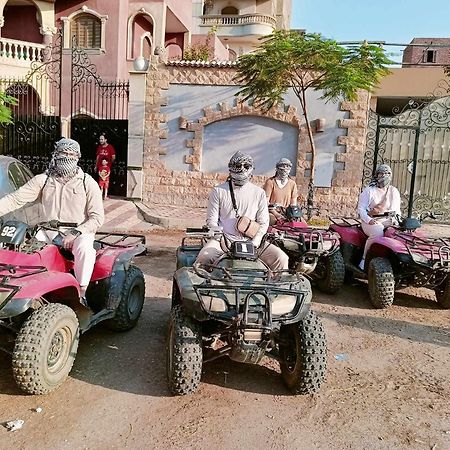 Queen Pyramids View Inn Kafret el-Gabal Exterior foto
