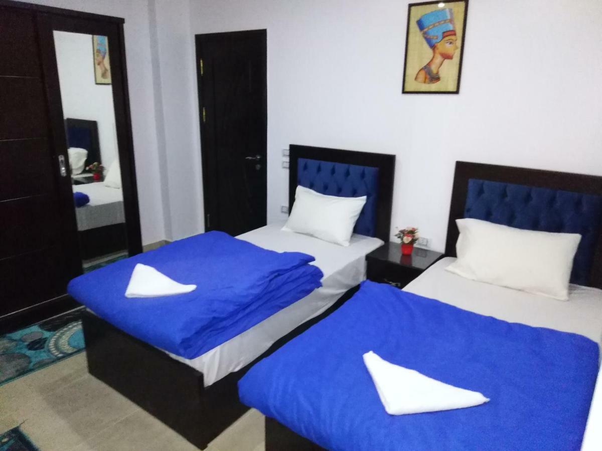 Queen Pyramids View Inn Kafret el-Gabal Exterior foto